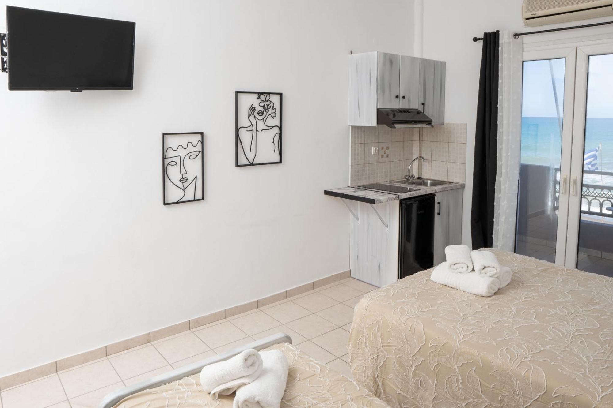 Artemis Beach Studios Kalamaki  Dış mekan fotoğraf